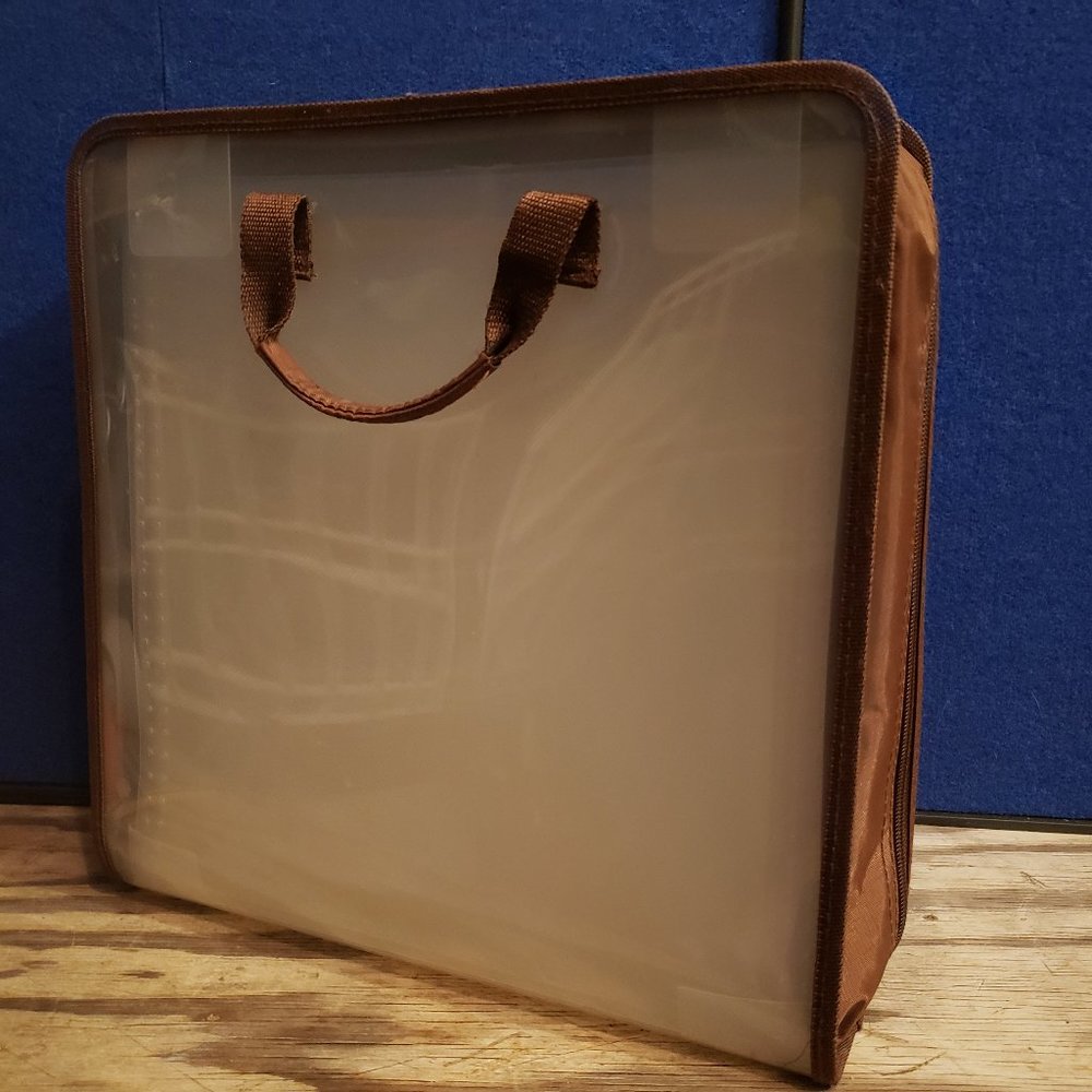 Travel Folder  File Record media + Other   Brown Clear tabs zippered lightweight